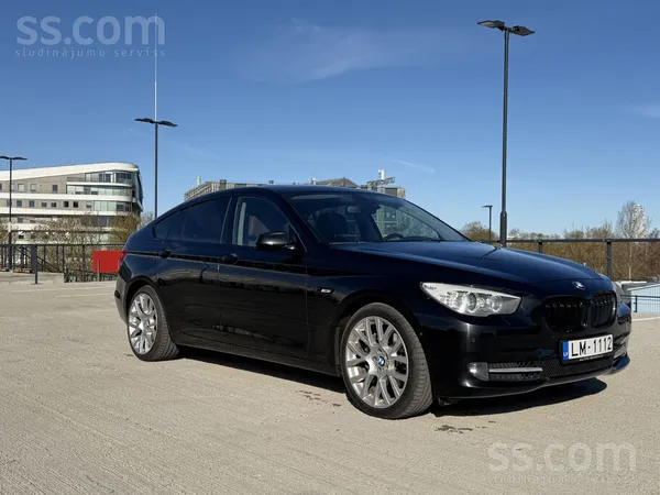 BMW 530