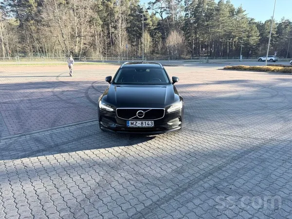 Volvo V90