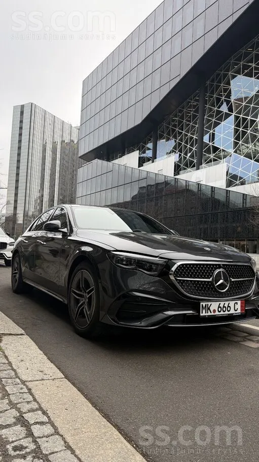 Mercedes E400