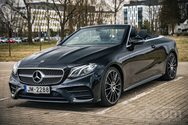 Mercedes E200