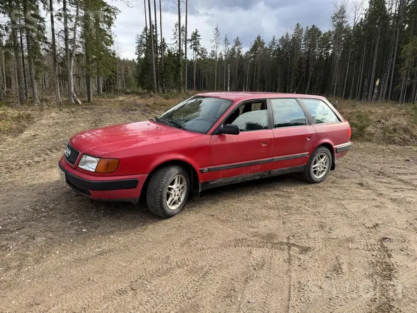 Audi 100