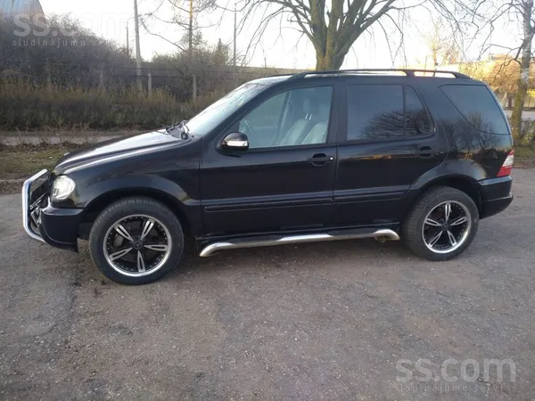 Mercedes ML270