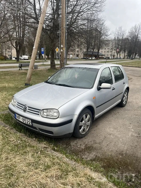 Volkswagen Golf 4