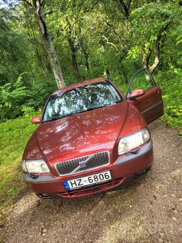 Volvo S80