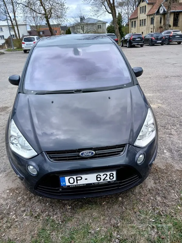 Ford S-Max