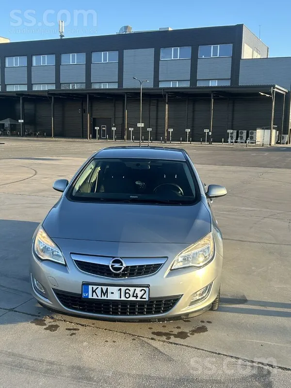 Opel Astra