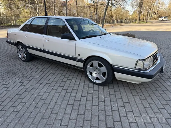 Audi 200