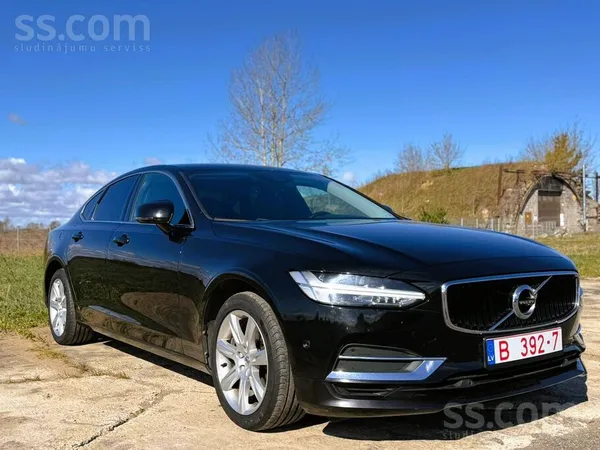 Volvo S90