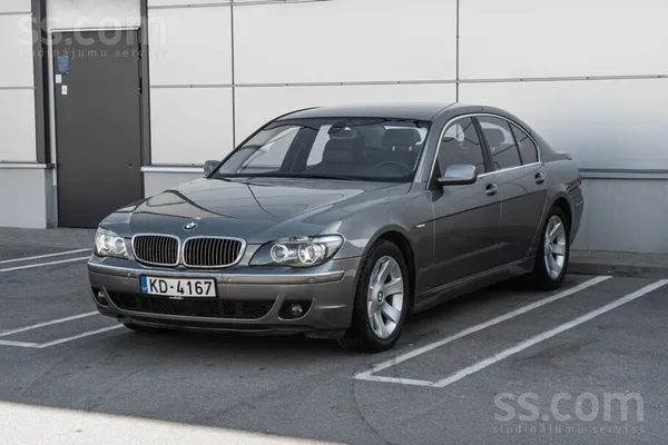 BMW 730