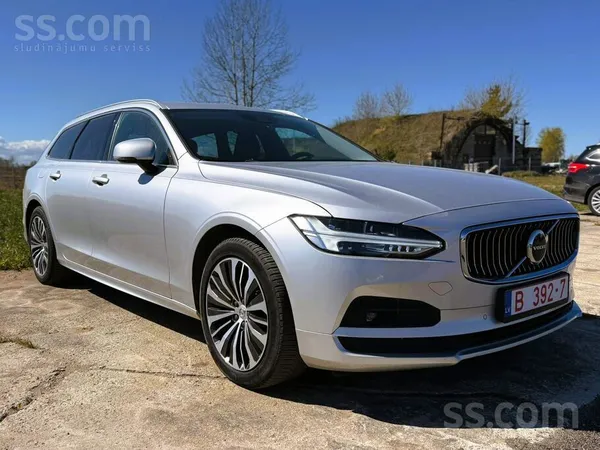 Volvo V90