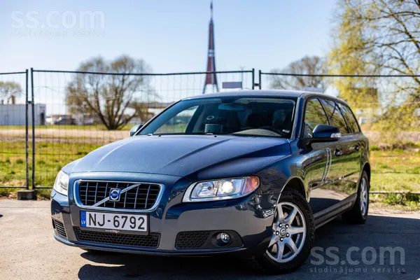Volvo V70