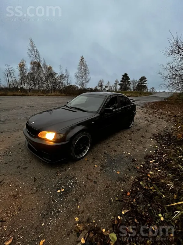 BMW 320