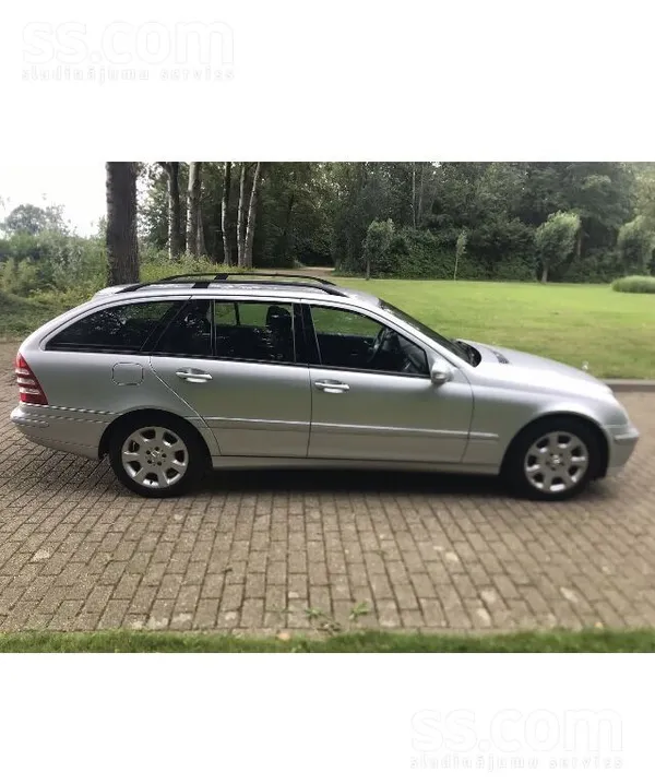 Pārdod uzticamu Mercedes-Benz C-klases 220 Cdi automātiskās pārnesumkārbas u