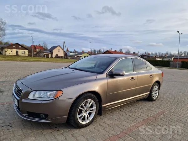 Volvo S80