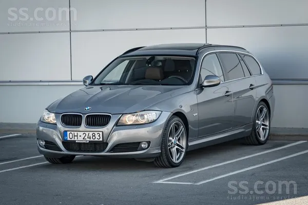 BMW 320