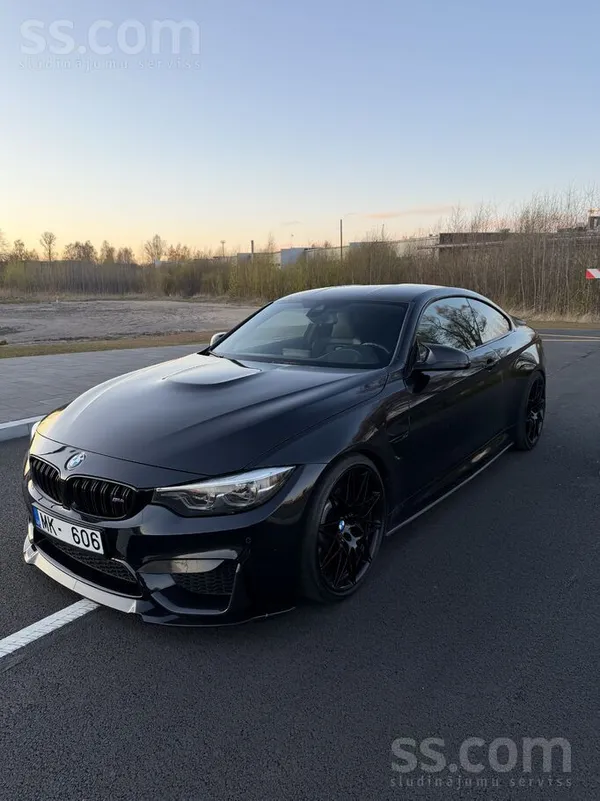 BMW BMW M4 Competition, labā tehniskā un vizuālā stāvo