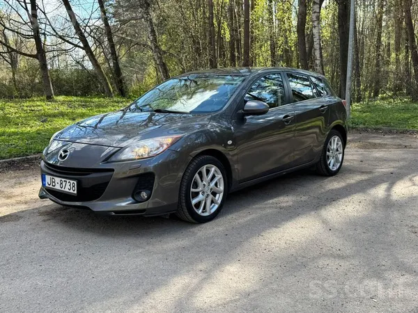 Mazda Mazda 3, 1.6 benzīns, mehāniskā ātrumkārba, 2 atsl