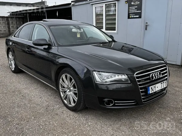 Audi A8
