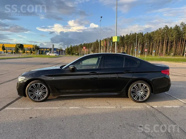 BMW Uzņēmums pārdod BMW (G30) 530i Xdrive, 248 ZS, M p