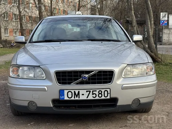 Volvo S60