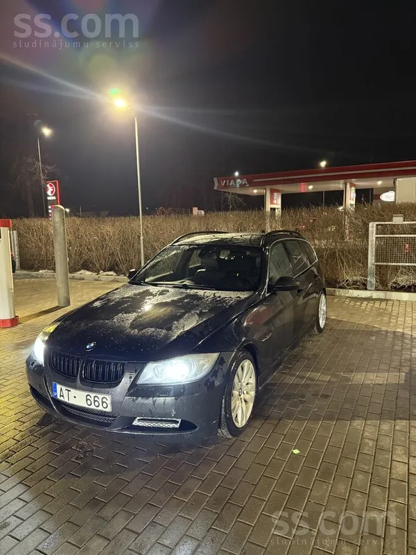 BMW 325