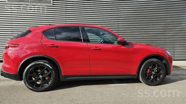 Alfa-Romeo Stelvio