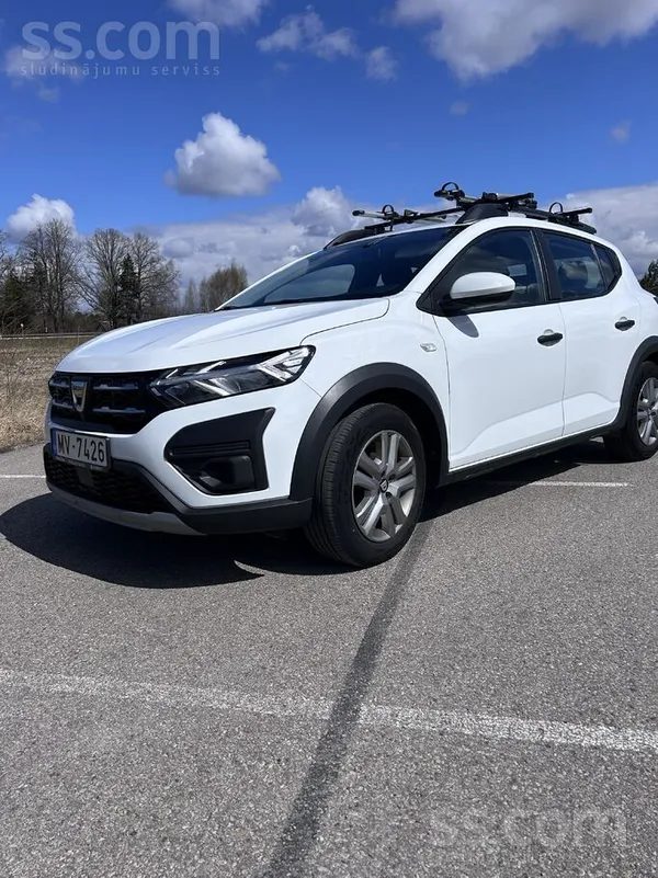 Pārdodu uzticamo un mazprasīgo Dacia Sandero, kura bijusi sabiedrotā laba sa