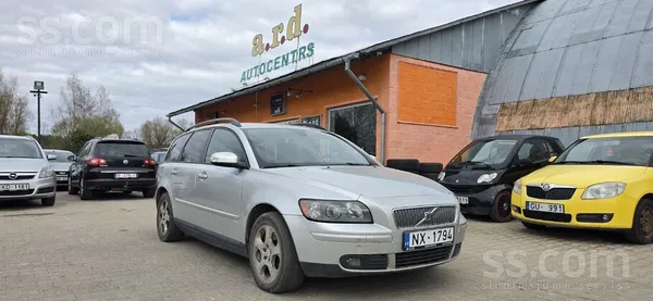 Volvo V50