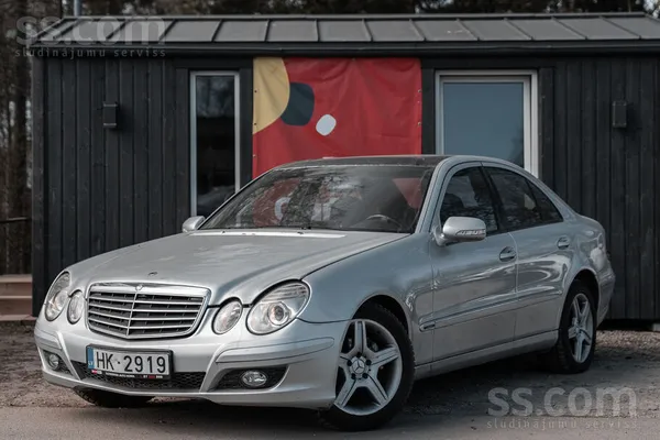 Mercedes E220 ar 2.2d, 110kw. Ērts un sakopts salons. Jauna TA
Aprīkojums