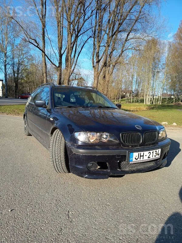 BMW 320