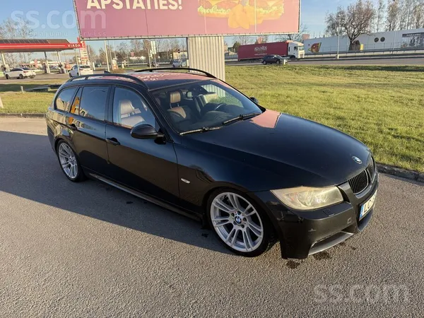 BMW 335