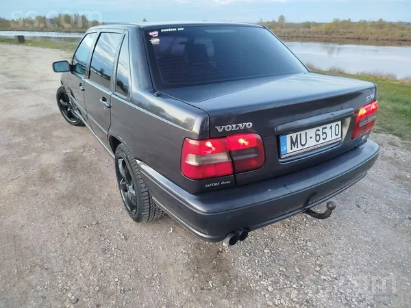 Volvo S70