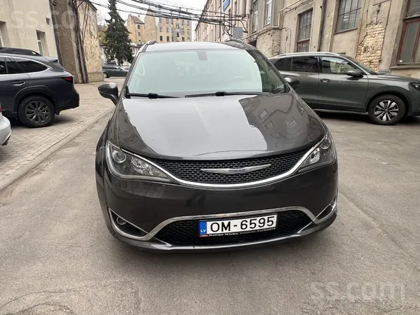 Chrysler Pacifica