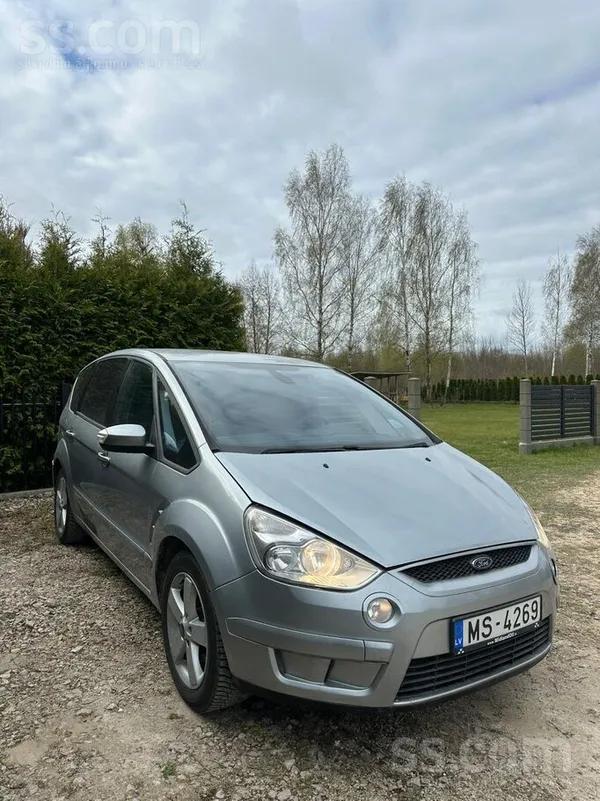 Ford S-Max