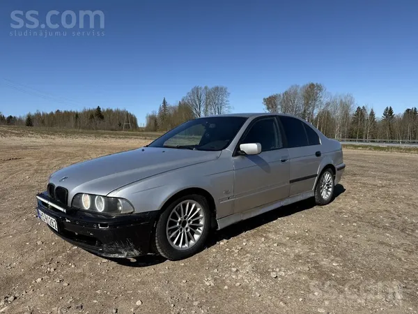 Uz tirgu iet E39 ar leģendāro M57 dīzeļa dzinēju, 173kw turbīnu un manuālo k