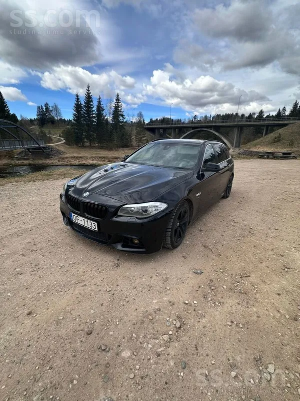 BMW 525