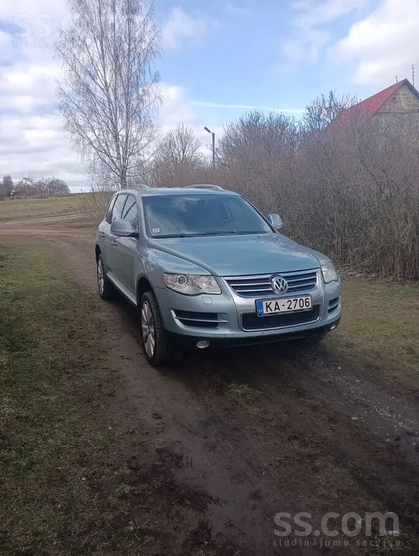 Volkswagen Touareg