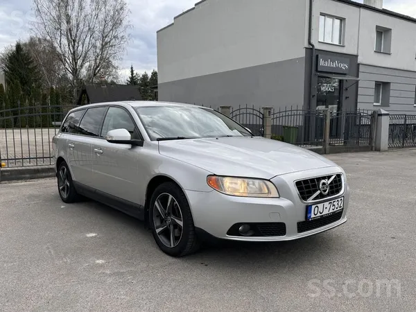 Volvo V70