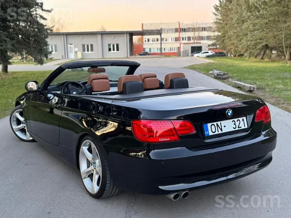 BMW 325