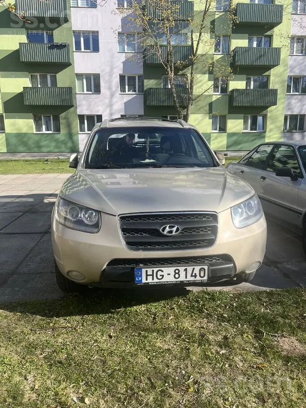 Hyundai Kopts un labi saglabāts apvidus auto. Ātrumkārba u