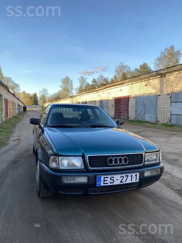 Audi 80