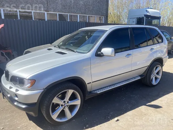 BMW X5