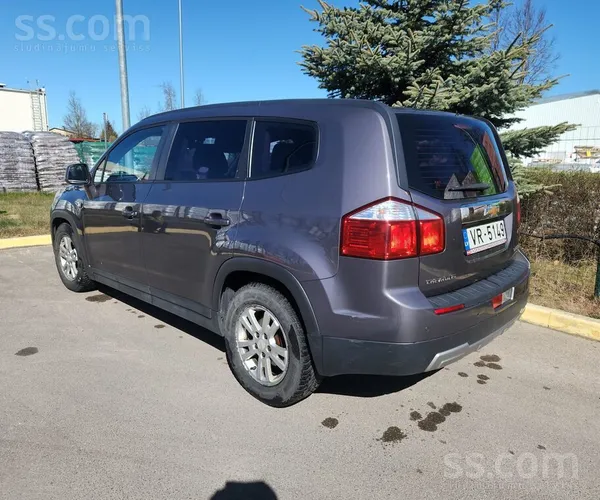 Chevrolet Orlando 2.0D (163zs), 7-vietas, TA līdz 04.2027, mehāniskā kārba.