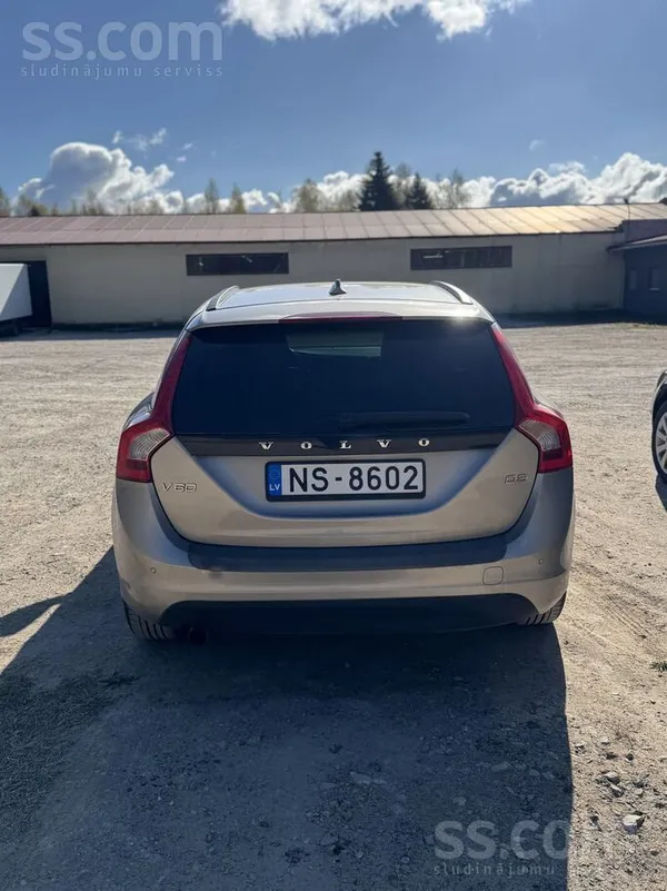 Volvo V60