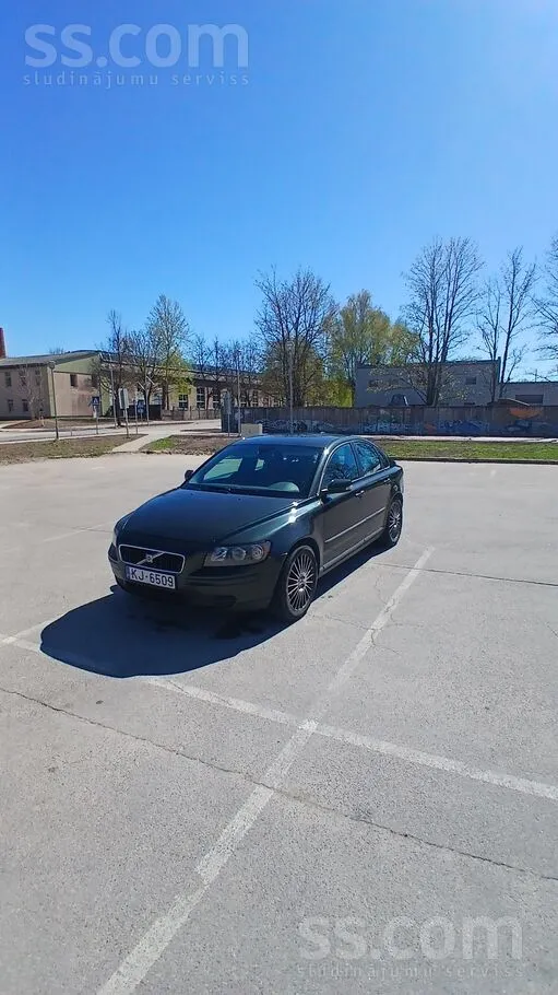 Auto uzticams un ļoti ekonomisks , sekots līdzi servisam , problēmas nekādas