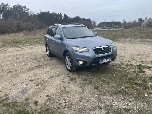 Hyundai Santa FE