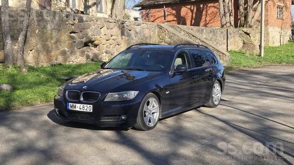 BMW 320