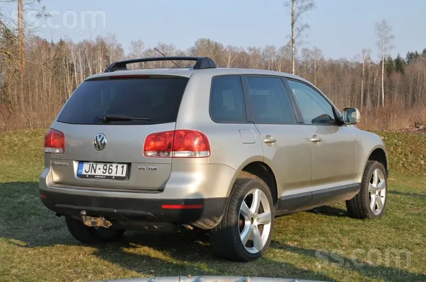 Volkswagen Touareg