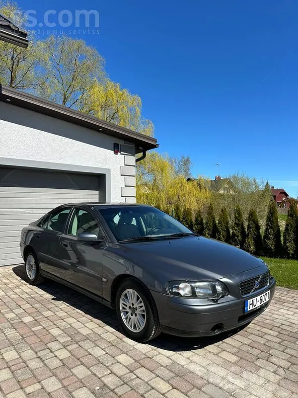Volvo S60