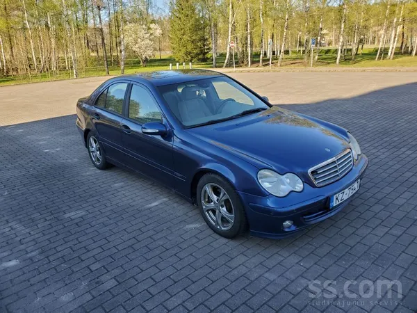 Mercedes C200